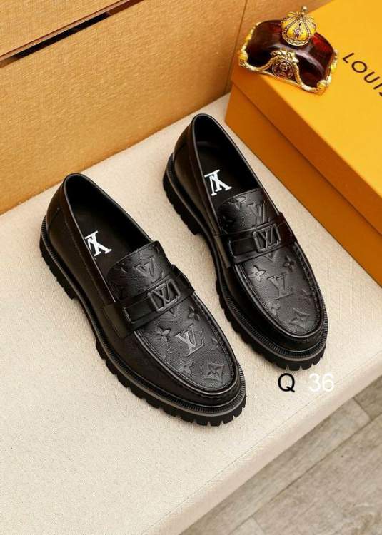 Picture of Louis Vuitton Shoes _SKULVsz38-45YH081313296